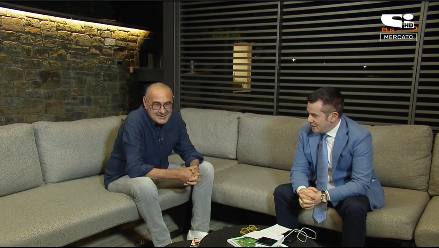 Sarri, elogio dell’uomo solo (alla Juve) Sarri, elogio dell’uomo solo (alla Juve)