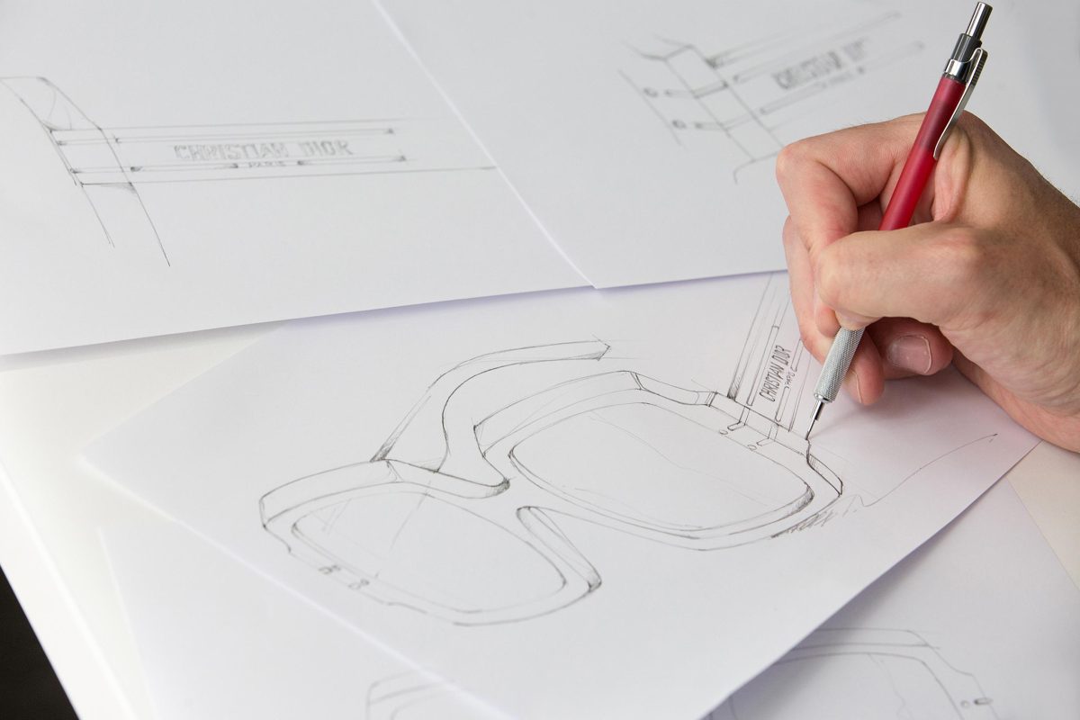 Galleria foto 'Gli occhiali Dior Signature disegnati da Maria Grazia Chiuri. Un mix perfetto di tecnica e savoir-faire' - foto 3