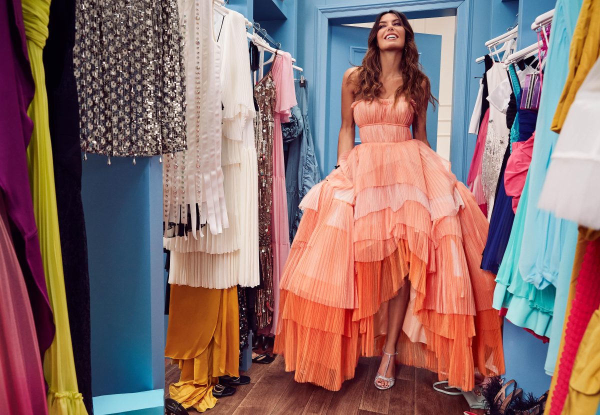 Galleria foto 'Noleggiare i propri abiti non è mai stato così di moda' - foto 8