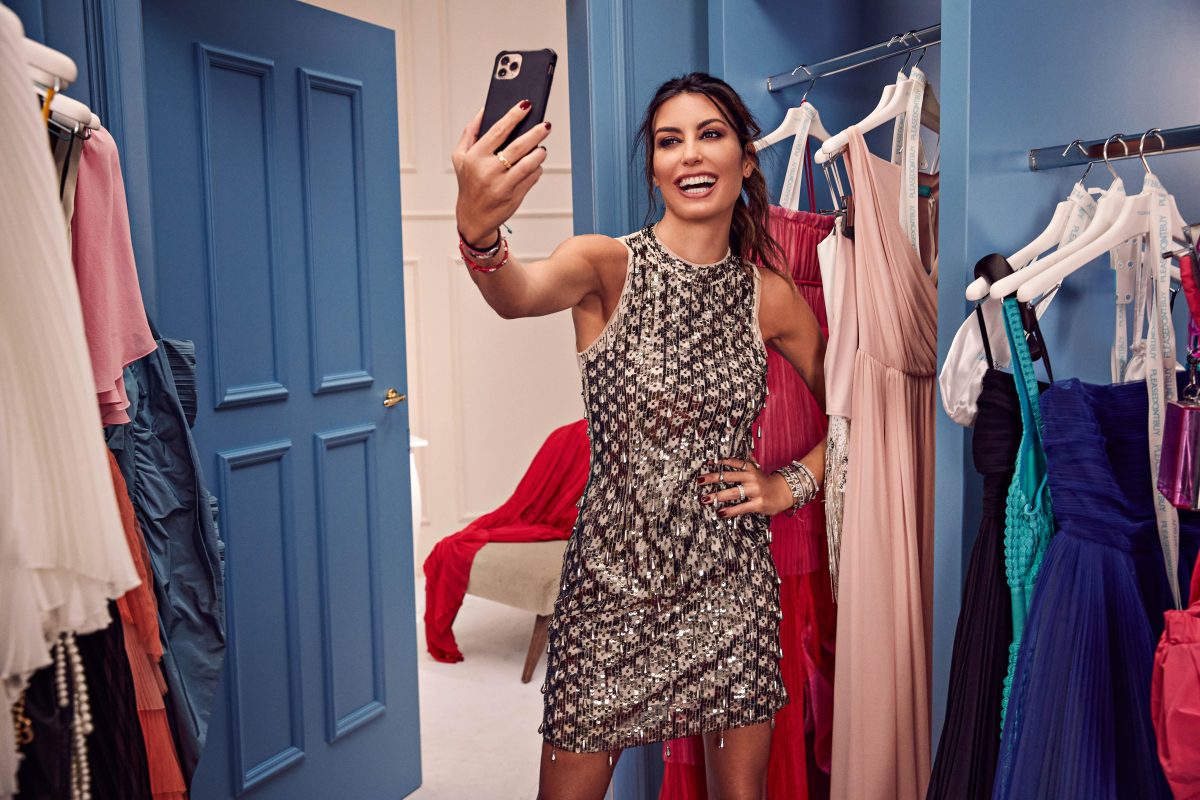 Galleria foto 'Noleggiare i propri abiti non è mai stato così di moda' - foto 4