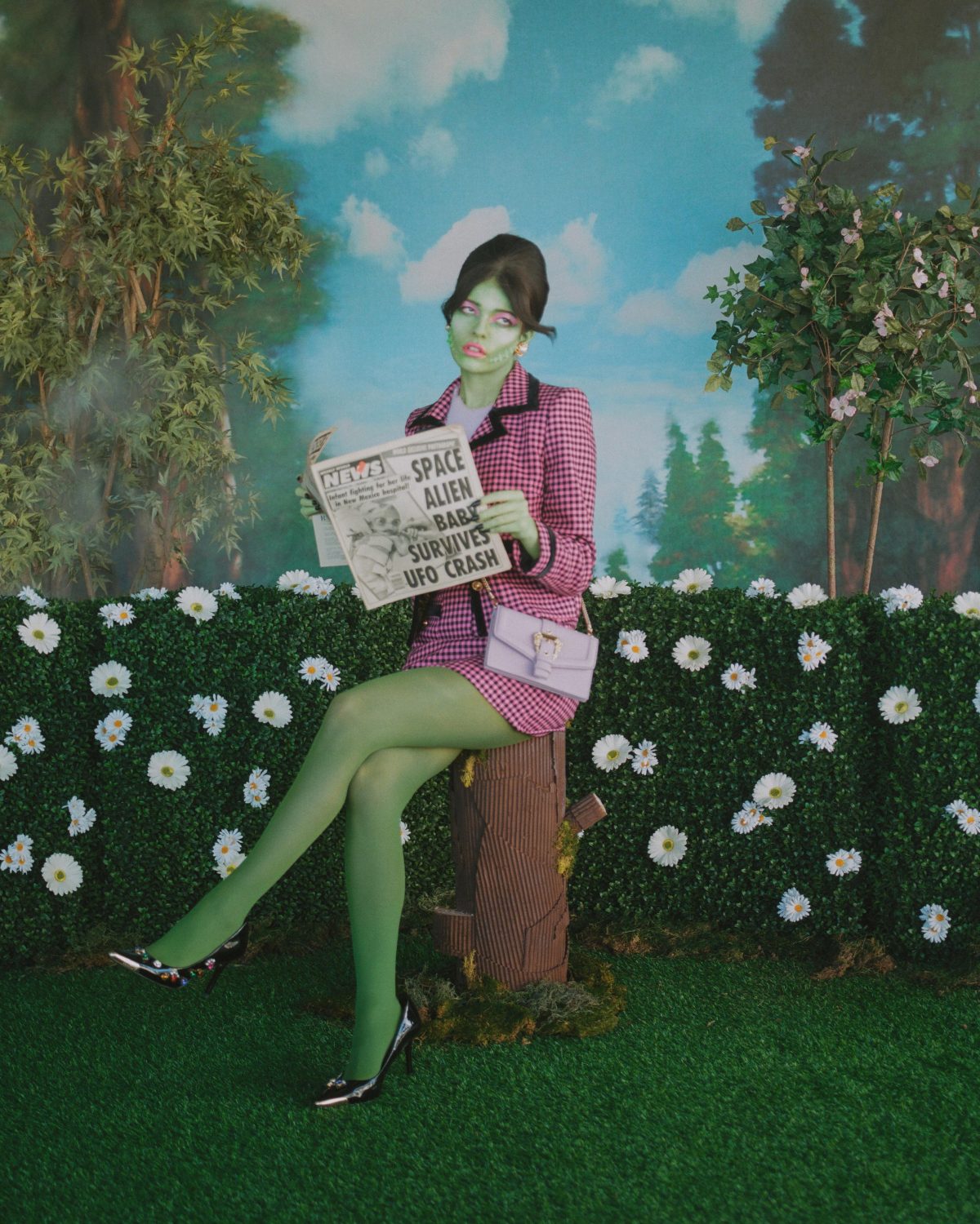 Galleria foto 'La libertà oggi, secondo tre giovani artisti in collaborazione con Versace Jeans Couture' - foto 8