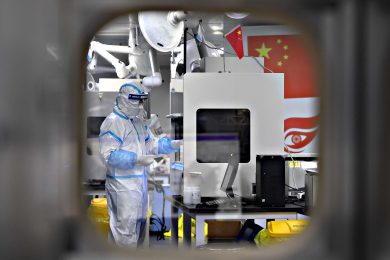 Oms: «Il Covid è fuoriuscito dal laboratorio di Wuhan. Probabilmente»