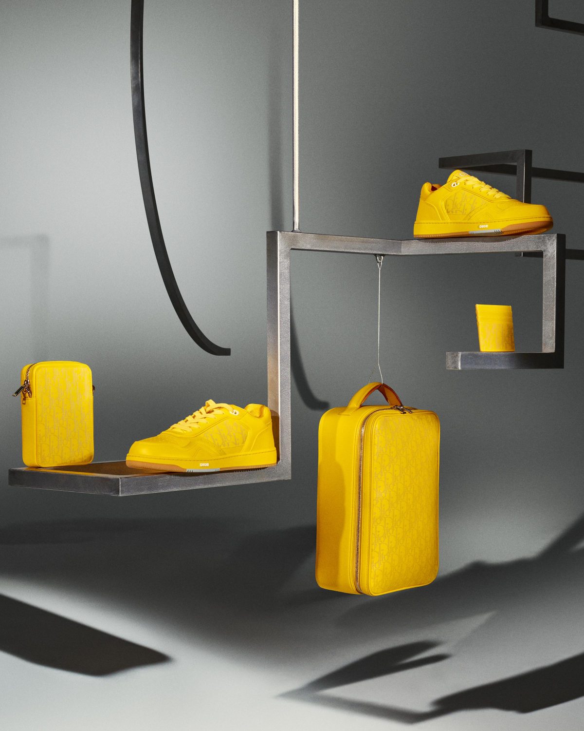 Galleria foto 'Il giro del mondo di Dior in quattro nuovi colori' - foto 3