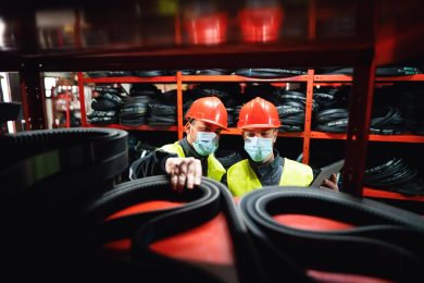 Si torna a parlare di Salario minimo, battaglia sindacale e della sinistra ignorata da Draghi