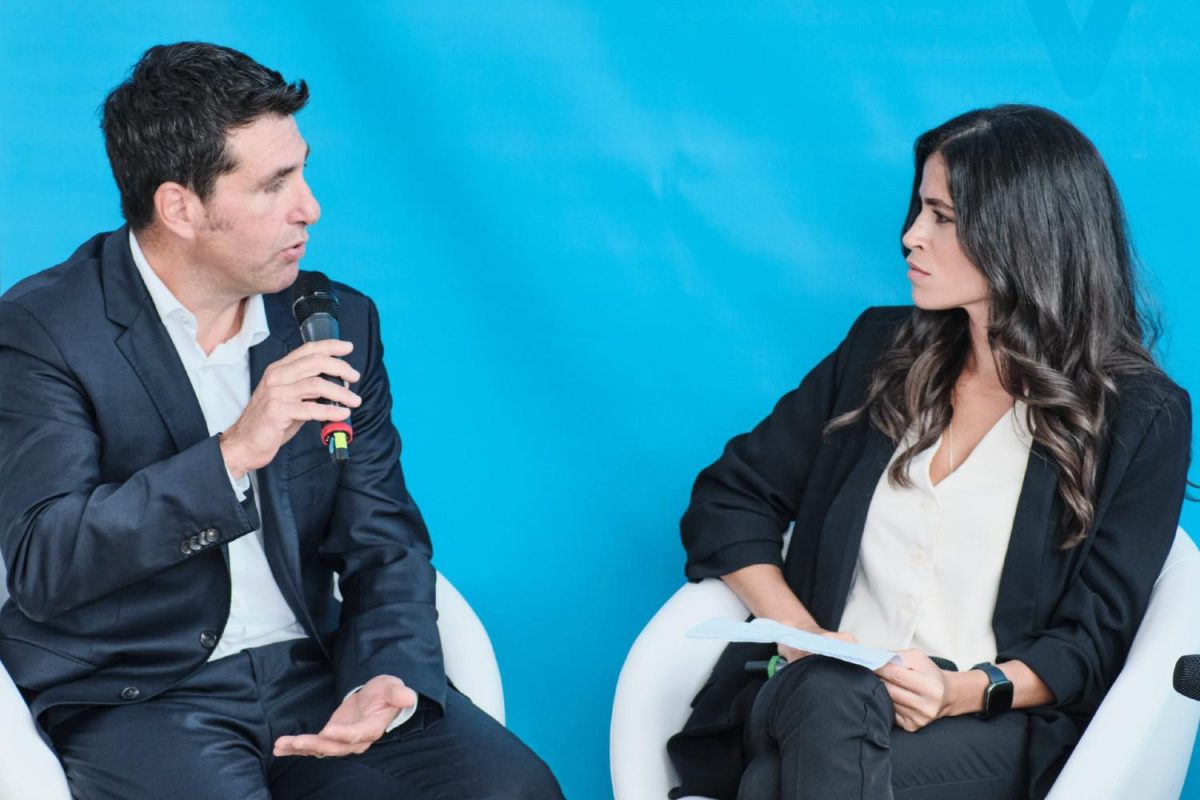 Galleria foto 'Sigaretta elettronica, Veev arriva in tutta Italia' - foto 3