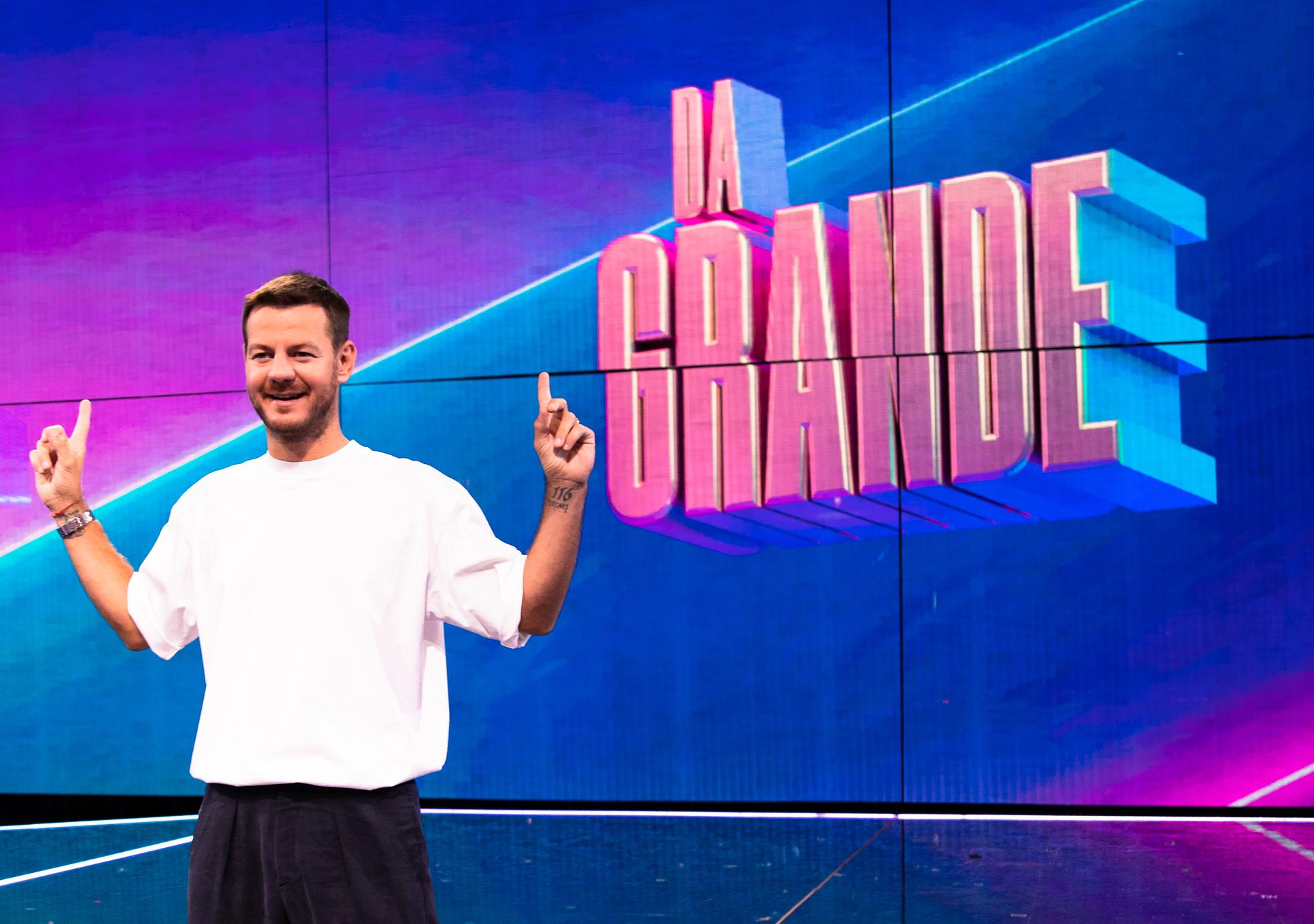 Il flop di Cattelan schiacciato dalla pallavolo (ma non solo)