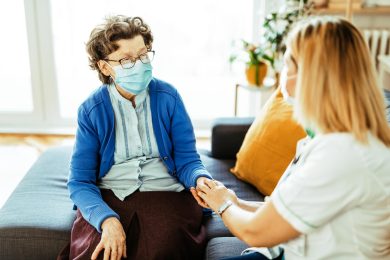 Green Pass: novità per colf, badanti, tassisti e smart working