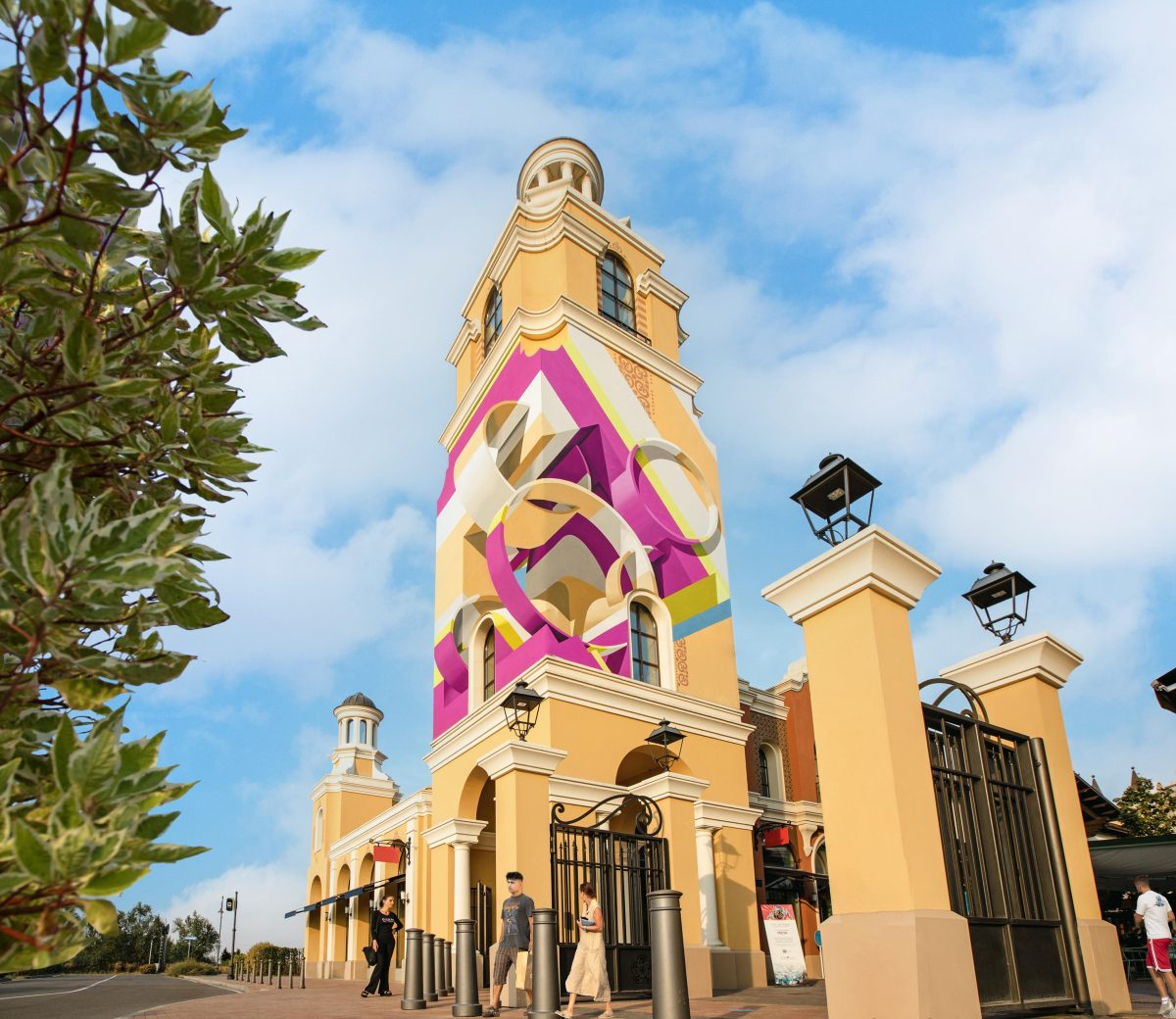 Galleria foto 'The Art Street Discover People, Culture and Fashion' - foto 4