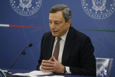 Manovra, solo 8 mld di taglio tasse e briciole contro l’inflazione