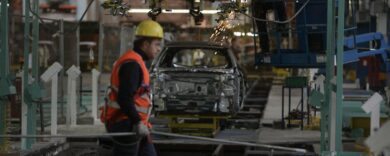 Cosa c’è dietro il boom delle fabbriche italiane (e perché potrebbe essere dannoso)