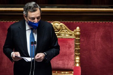 Draghi: «Pandemia sotto controllo» ma non mancano i problemi