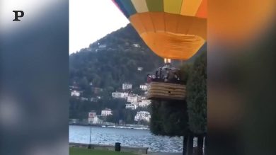 Como, mongolfiera distrugge una scultura del Tempio Voltiano | video