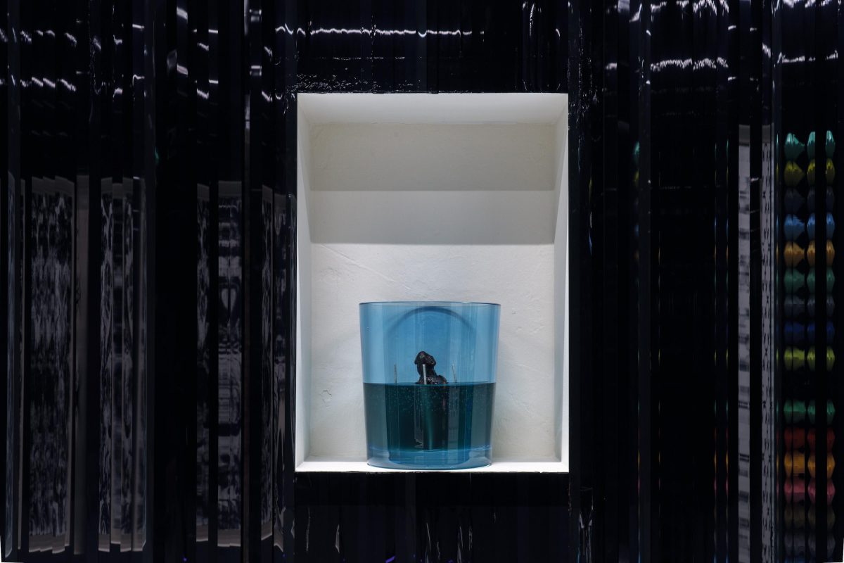 Galleria foto 'Diptyque celebra 60 anni con una mostra e una collezione dedicata a cinque capitali' - foto 17