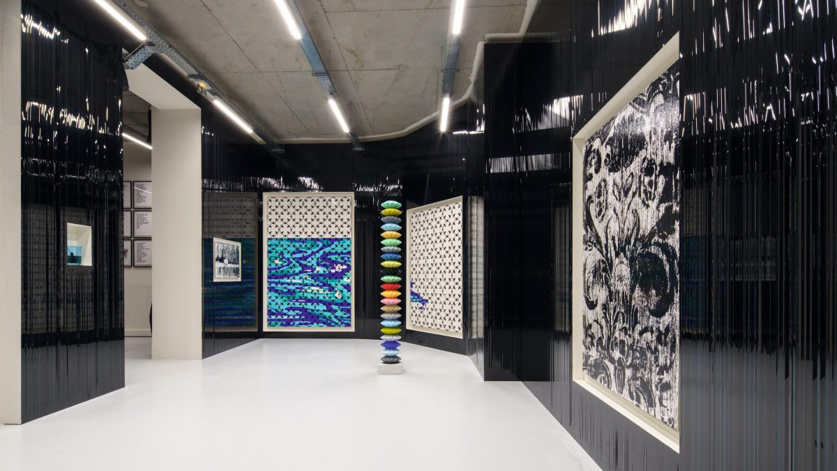 Galleria foto 'Diptyque celebra 60 anni con una mostra e una collezione dedicata a cinque capitali' - foto 19