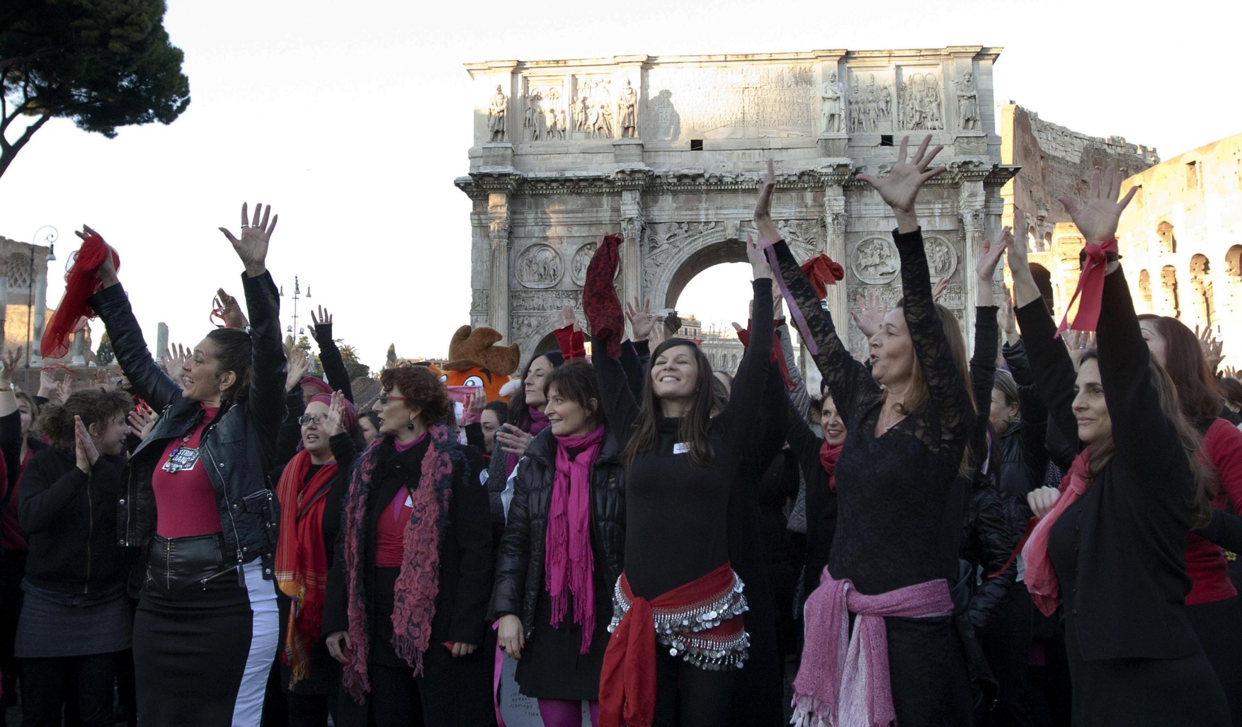«Sono sopravvissuta alla violenza cambiando nome, città, lavoro, vita…» «Sono sopravvissuta alla violenza cambiando nome, città, lavoro, vita…»