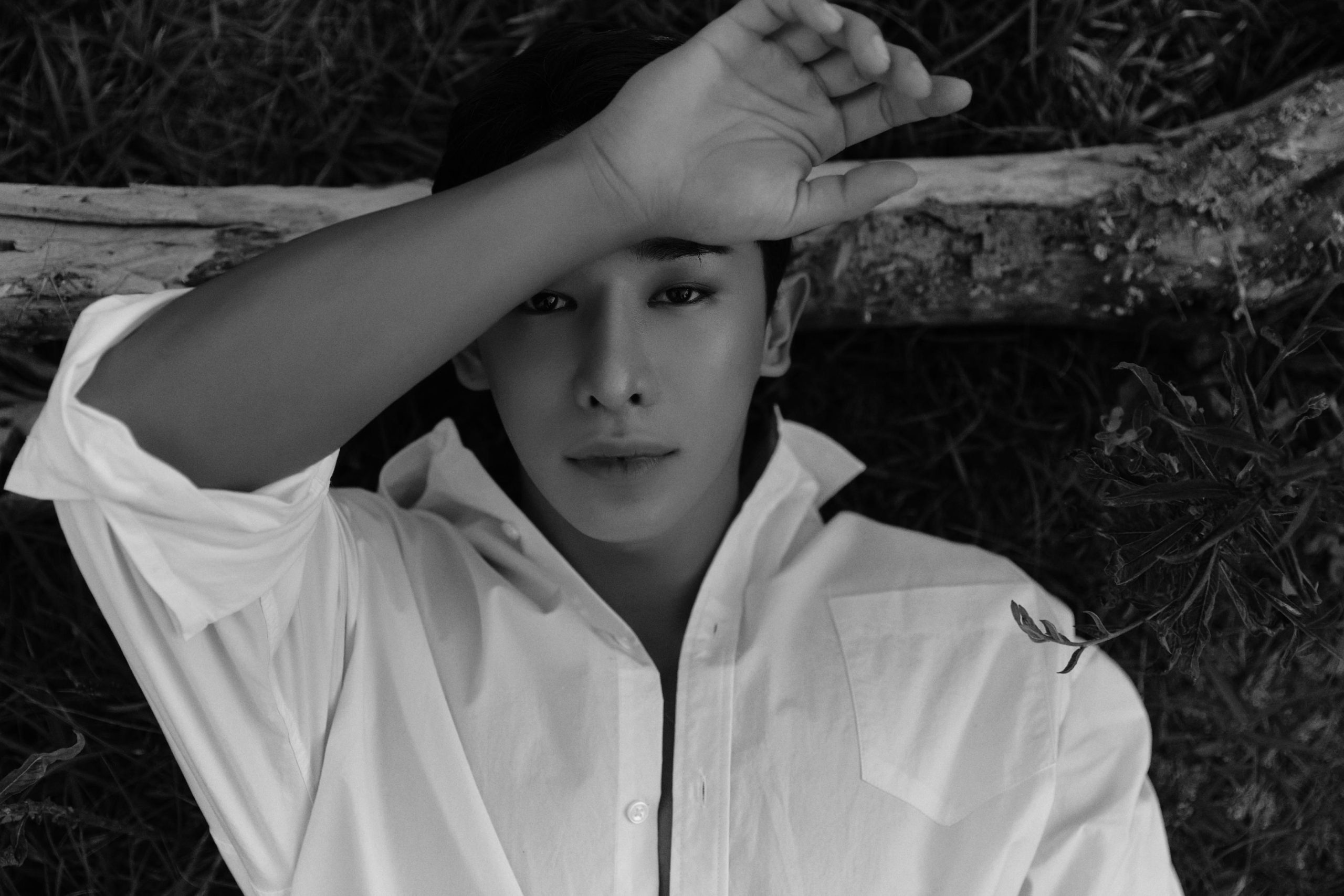 Wonho: «As an idol I seem fearless, but off the stage I’m just a person like any other»