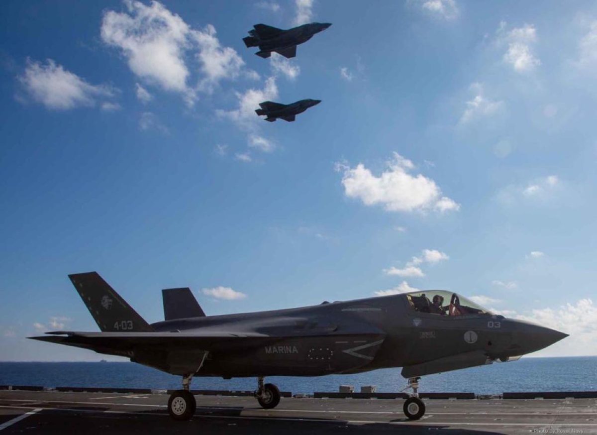 Galleria foto 'Marina ed Aeronautica insieme sugli F-35 anche per merito di Guerini' - foto 2