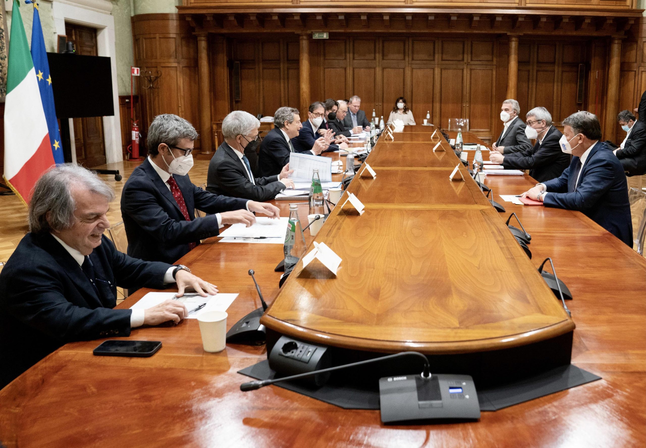 Ancora stallo sul taglio delle tasse da 8 miliardi Ancora stallo sul taglio delle tasse da 8 miliardi