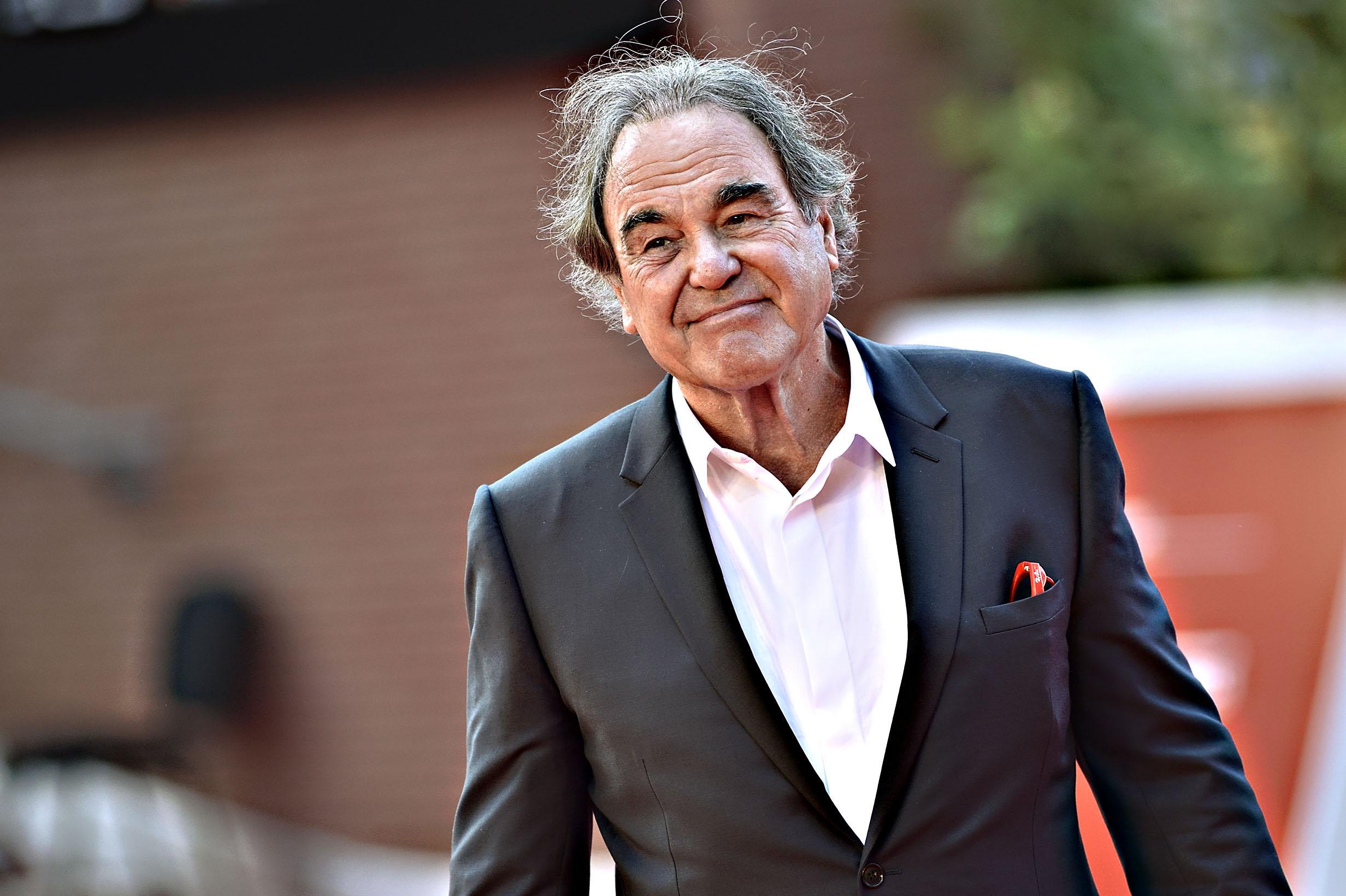 Oliver Stone: «La mia verità su JFK» Oliver Stone: «La mia verità su JFK»