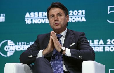 Conte si offende; sperava di poter nominare ancora suoi in Rai