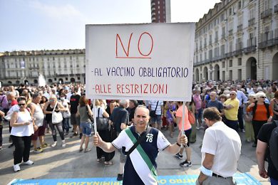 Caos su caos, ora tocca alla Zona Gialla per i «No Vax»