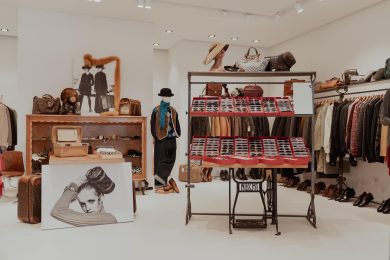 Il vintage di A.n.g.e.l.o. apre nei mall e department store