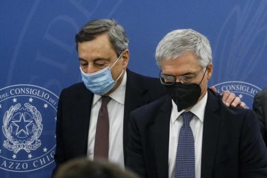 Tutti i partiti sul carro della Manovra 2021