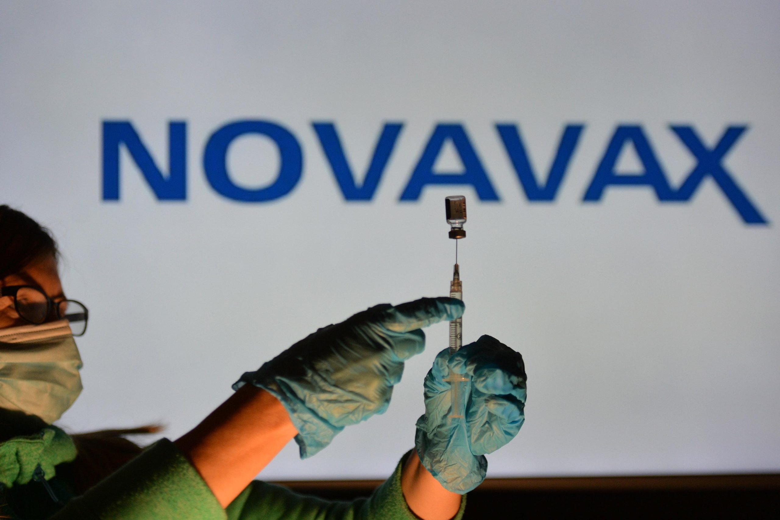 Arriva Novavax, il vaccino che forse non funziona contro Omicron Arriva Novavax, il vaccino che forse non funziona contro Omicron