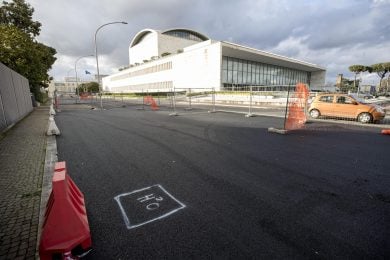 Studio Usa, è la luce del sole a rovinare l’asfalto