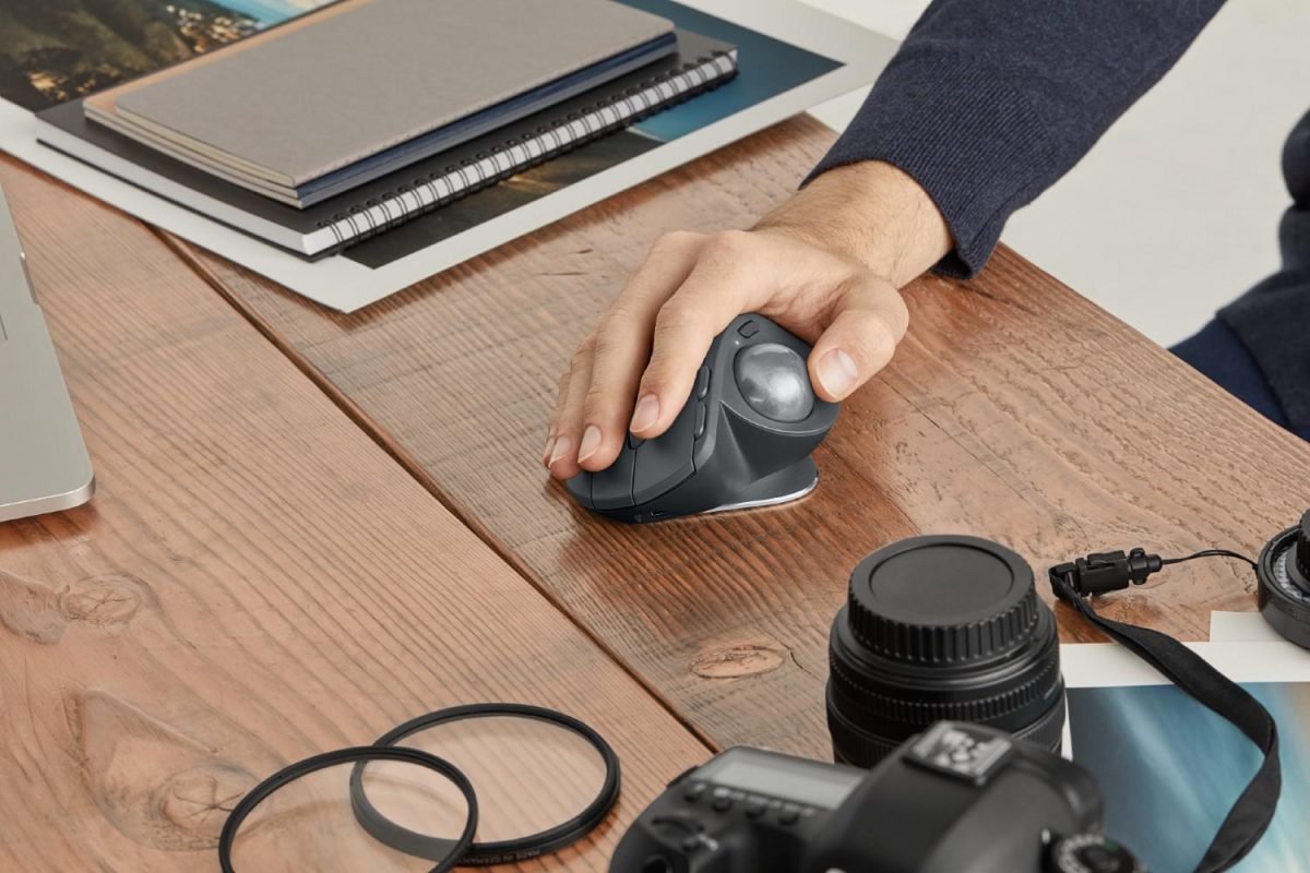 Galleria foto 'Regali di Natale, 11 idee utili per lo smart working' - foto 3