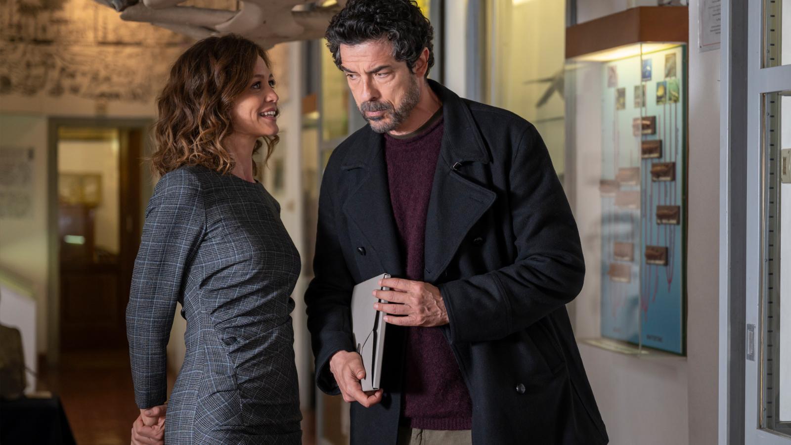 Un Professore: le anticipazioni della quarta puntata Un Professore: le anticipazioni della quarta puntata