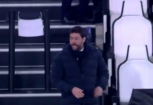 Vlahovic è arrivato al J Medical di Torino | Video