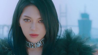 La voce di AleXa rimane nella testa come un «Tattoo»