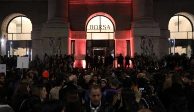 Elezioni al Quirinale. I mercati tifano per Draghi, a Palazzo Chigi