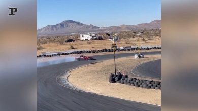 Una derapata da brividi: la manovra a 360 gradi di Eric Welch | Video