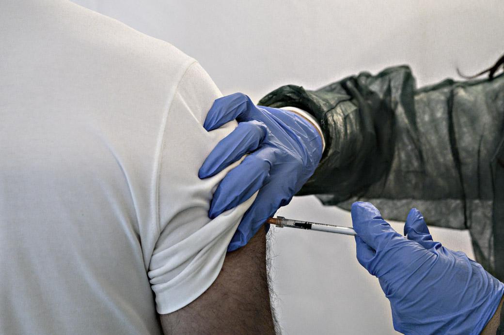 Contagiatori vaccinati: gli invisibili del Covid