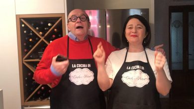 Le pillole di galateo di Petra e Carlo: netiquette dei messaggi