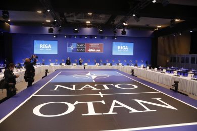 La Nato e gli Usa alla guerra delle informazioni “nella zona grigia”