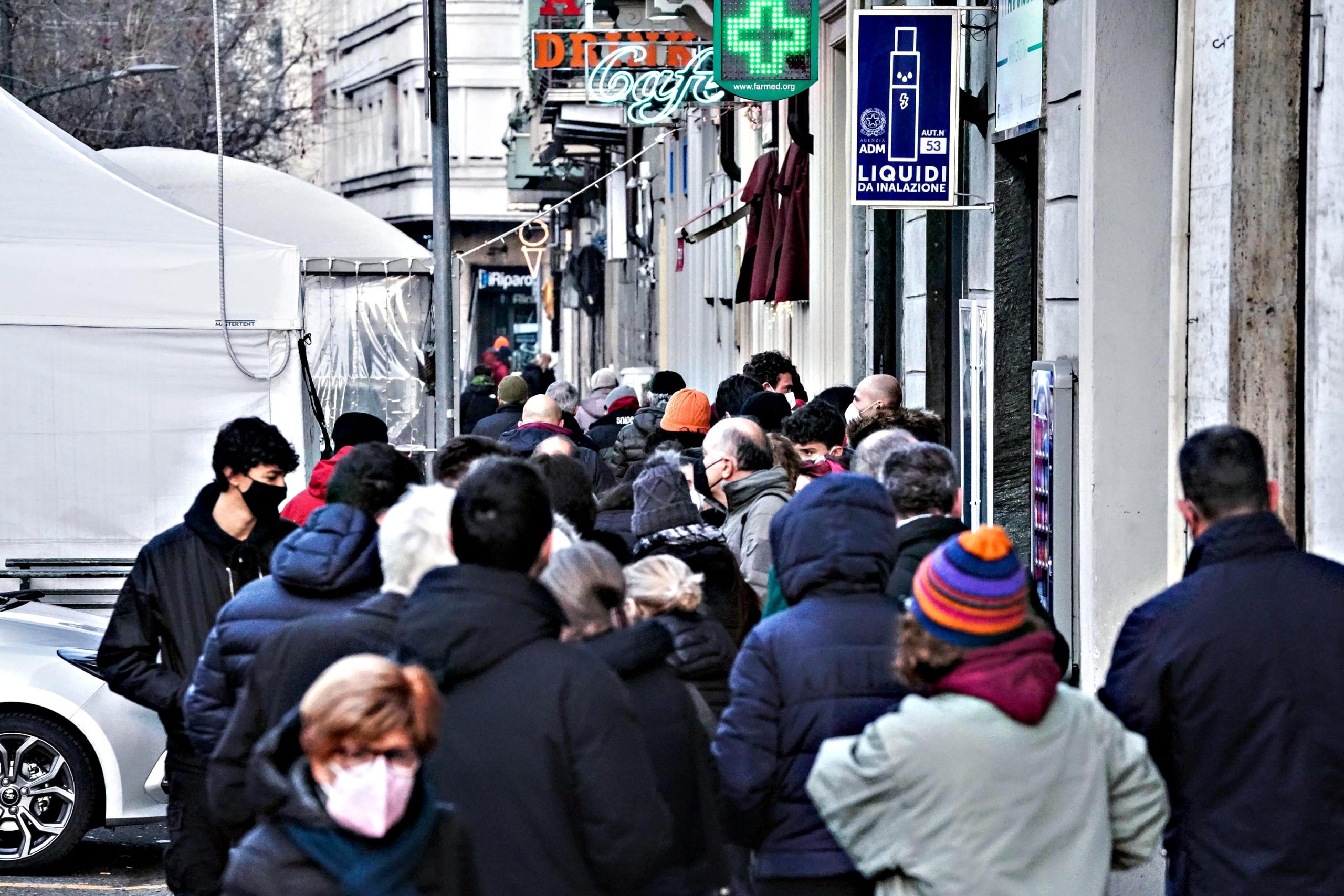 Covid: dove sono finiti i tamponi