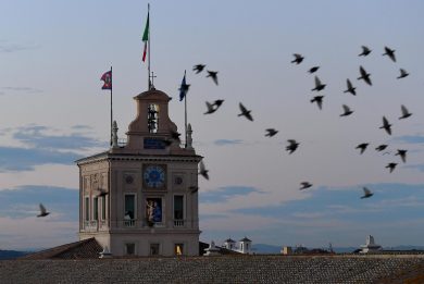 Le truppe rosa e la battaglia per il Quirinale femmina e di sinistra