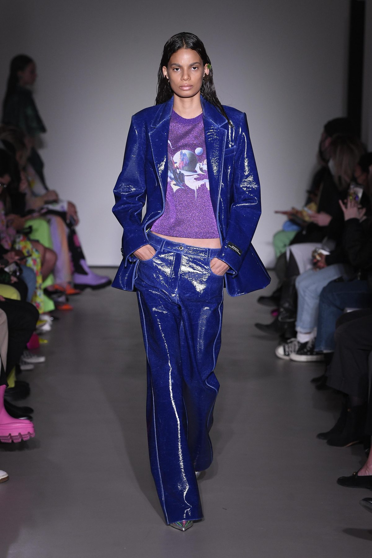 Galleria foto 'Tecnologia, lusso moderno e il silenzio comunicatore di Giorgio Armani' - foto 1