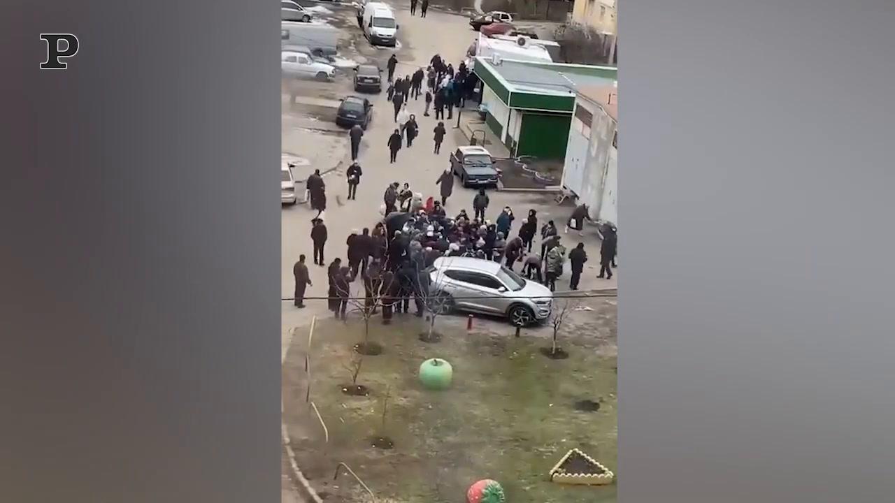 Drone ucraino distrugge lanciamissili russo | Video​