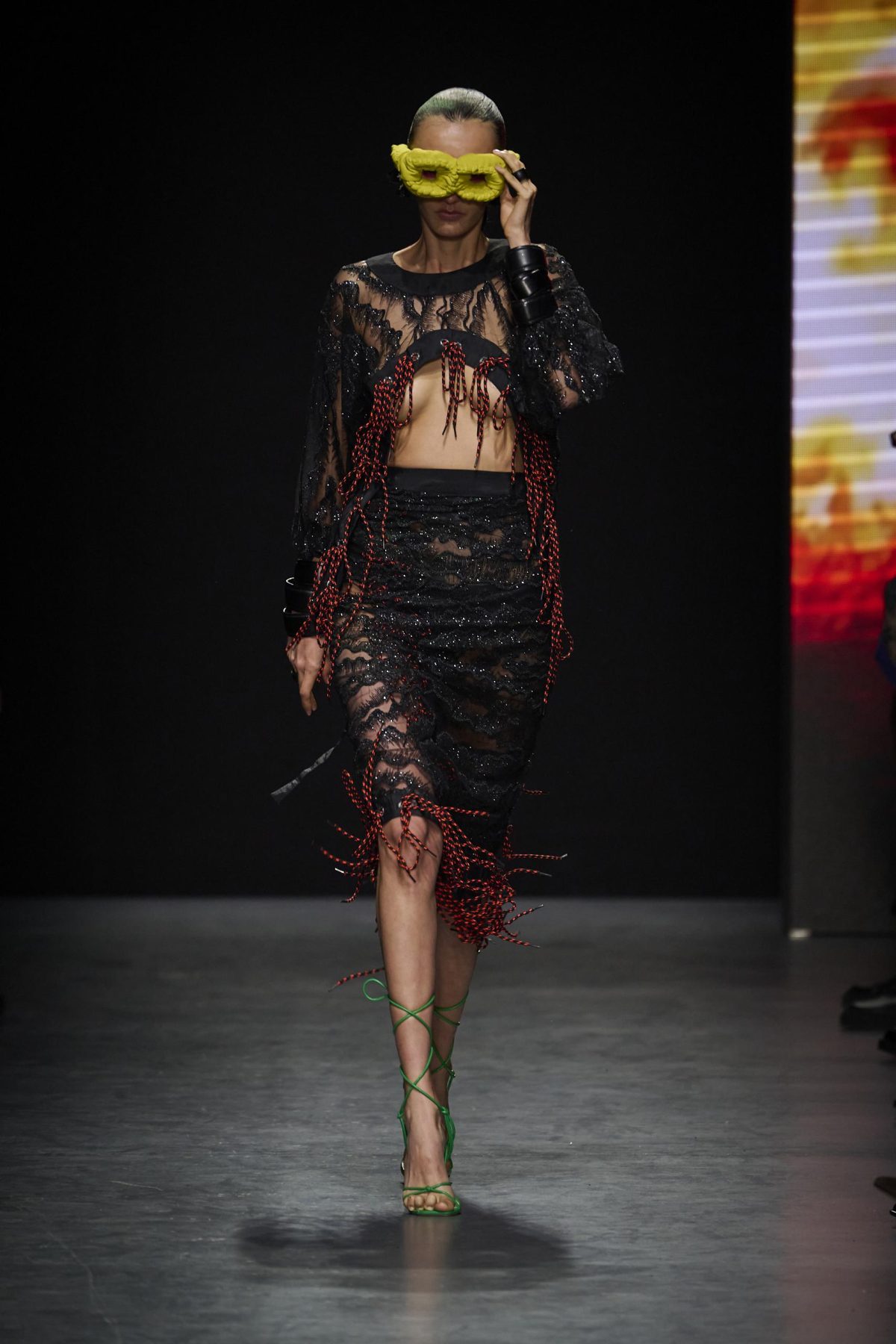 Galleria foto 'La moda insegna a infrangere le regole (con stile)' - foto 10