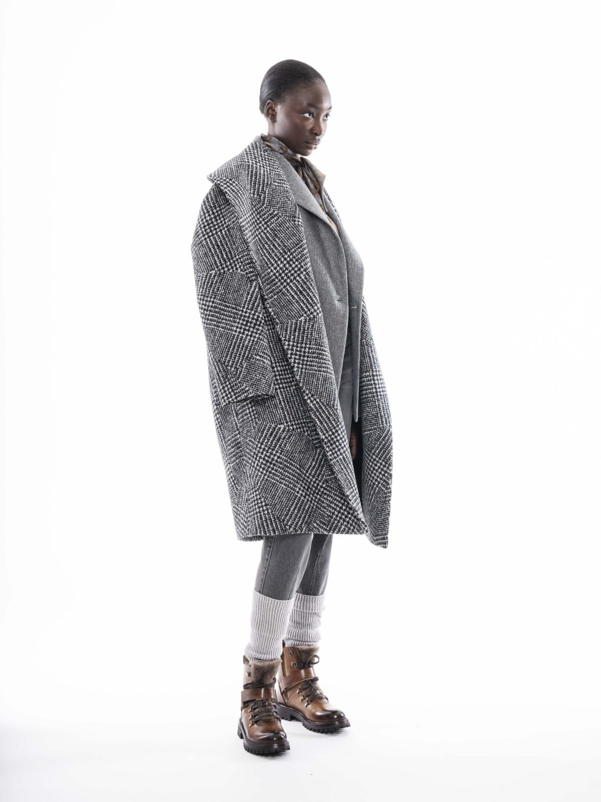 Galleria foto 'La moda insegna a infrangere le regole (con stile)' - foto 3