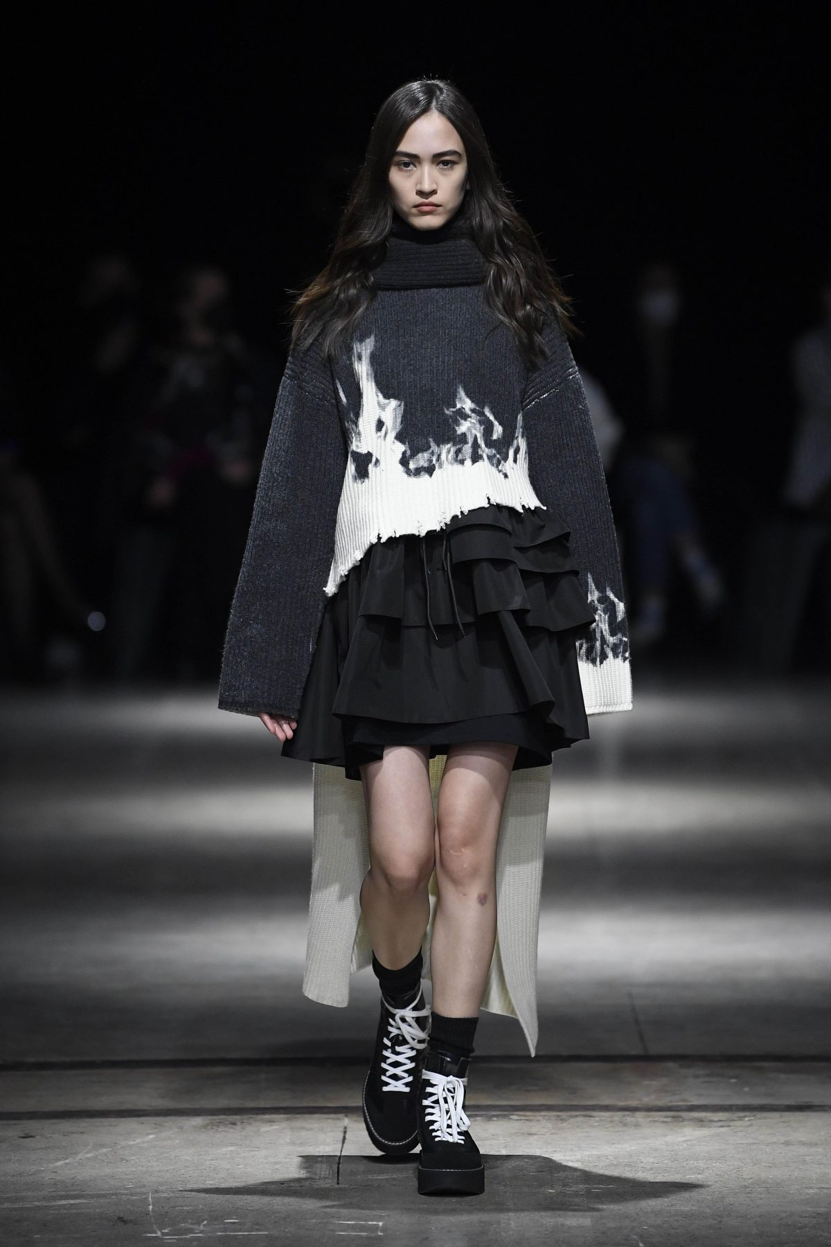 Galleria foto 'Subculture giovani e nightlife urbana in contaminazione con la tradizione sartoriale' - foto 44