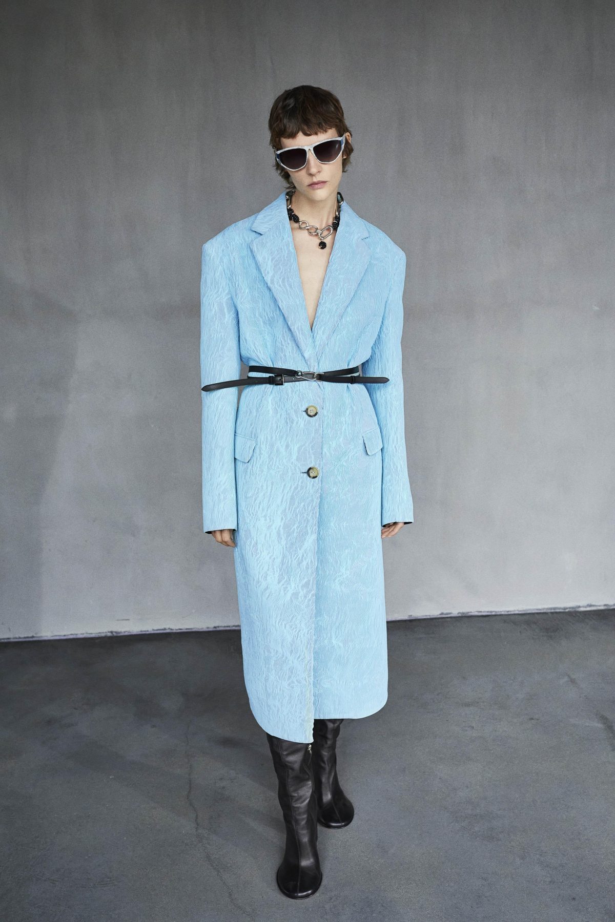 Galleria foto 'Artigianalità couture sensuale oppure grintosa, fra i debutti e i primi trend di Milano Moda Donna' - foto 29