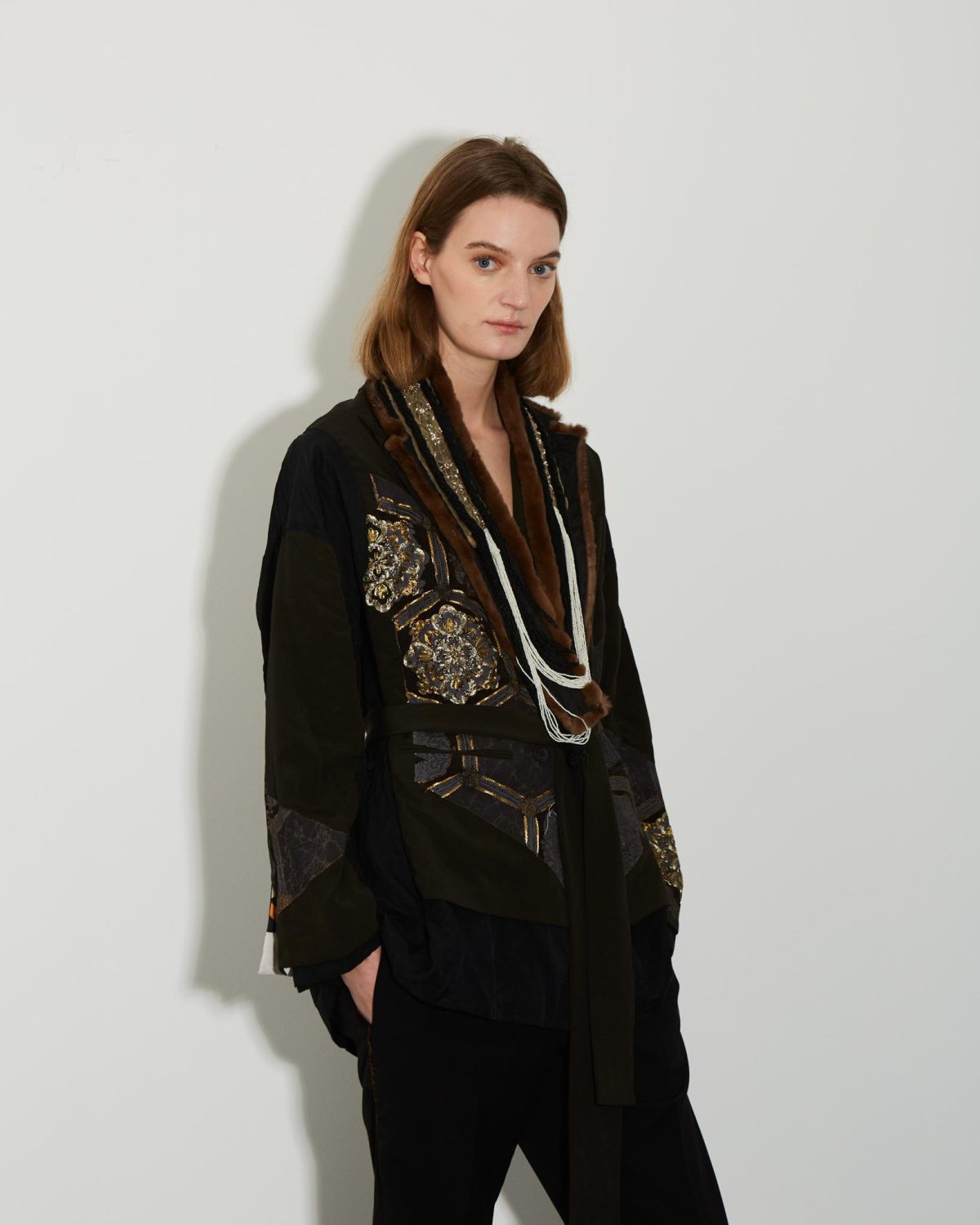 Galleria foto 'Artigianalità couture sensuale oppure grintosa, fra i debutti e i primi trend di Milano Moda Donna' - foto 3