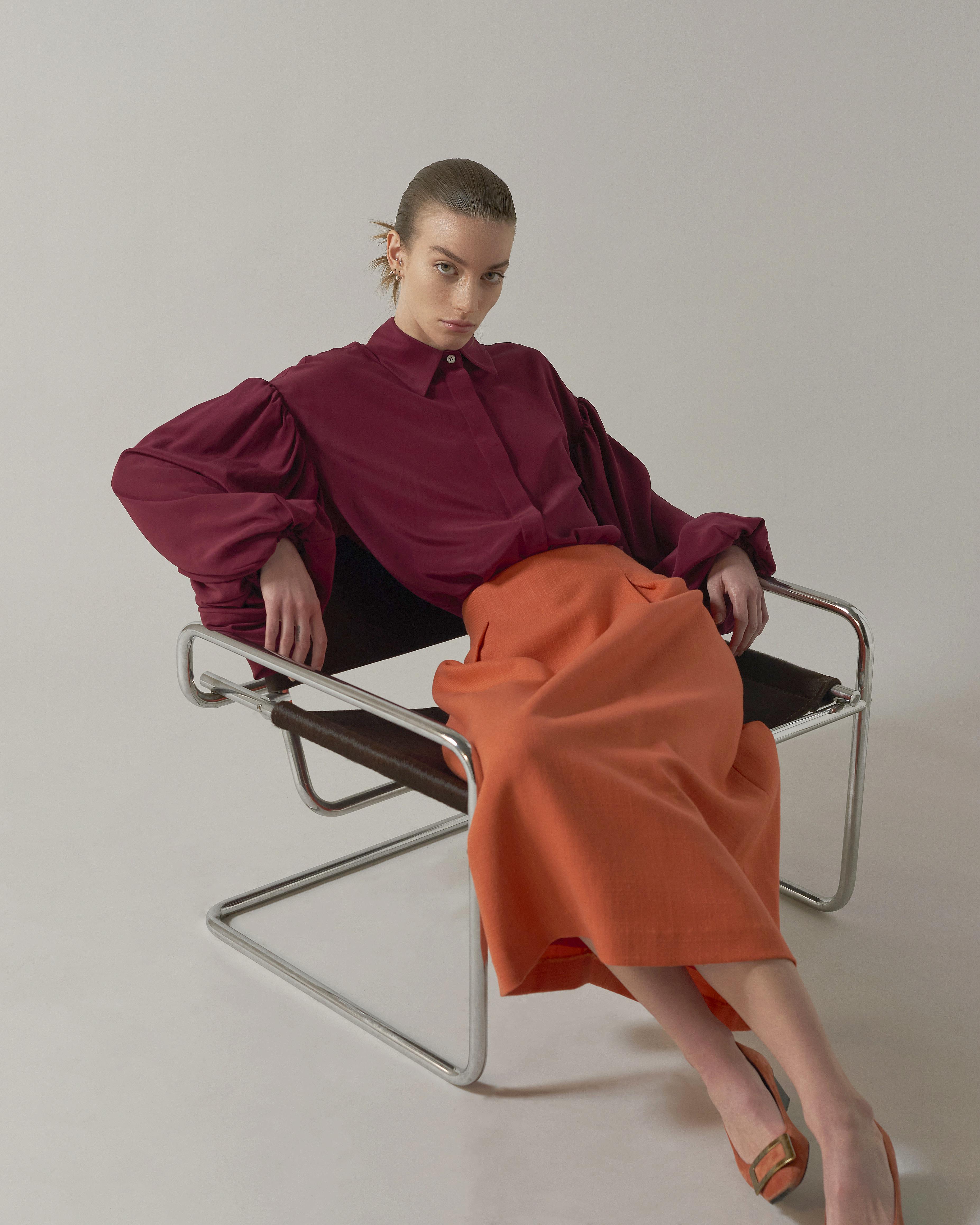 Artigianalità couture sensuale oppure grintosa, fra i debutti e i primi trend di Milano Moda Donna Artigianalità couture sensuale oppure grintosa, fra i debutti e i primi trend di Milano Moda Donna