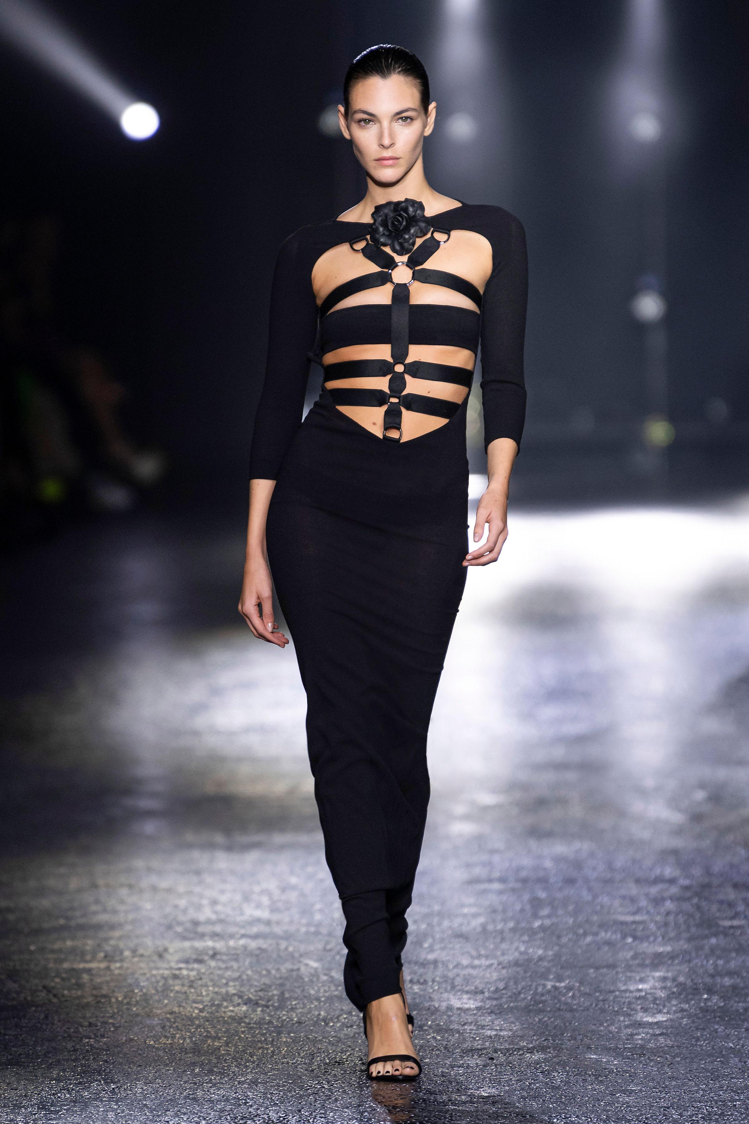 Artigianalità couture sensuale oppure grintosa, fra i debutti e i primi trend di Milano Moda Donna Artigianalità couture sensuale oppure grintosa, fra i debutti e i primi trend di Milano Moda Donna