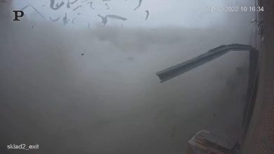 Ucraina, missile russo colpisce il porto di Odessa | Video